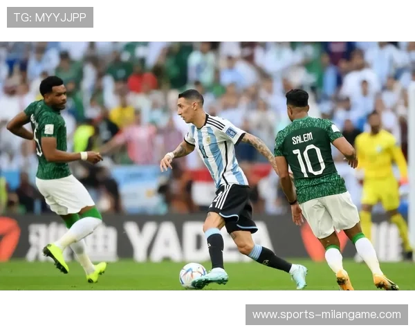 “赛段背后：战术布局的智慧较量”，竞赛战术