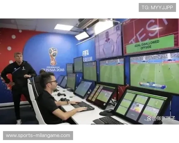 【VAR辅助判决】科技下的最强裁判组合，公平哪家强？，var裁判指的是